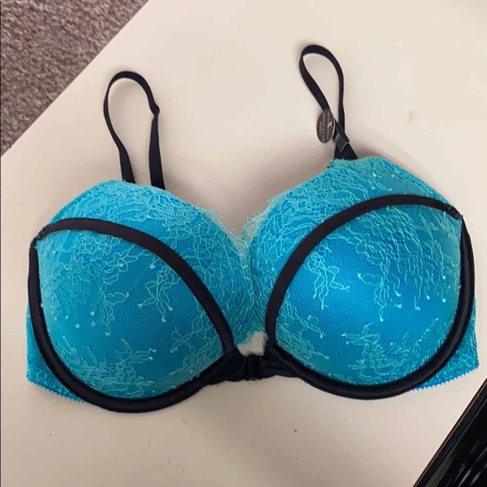 Victoria secret bombshell bra